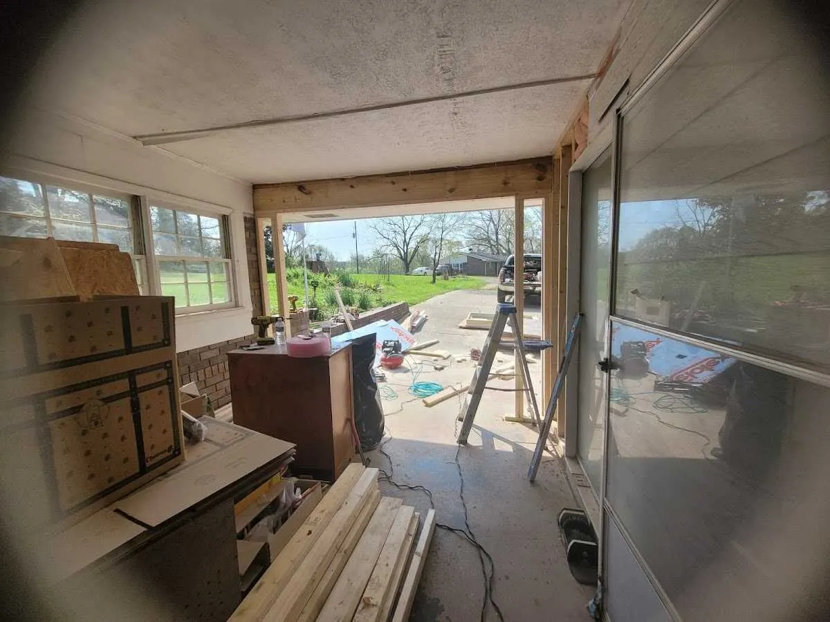 Air movers and dehumidifier for Water Mitigation Services in St. Martin